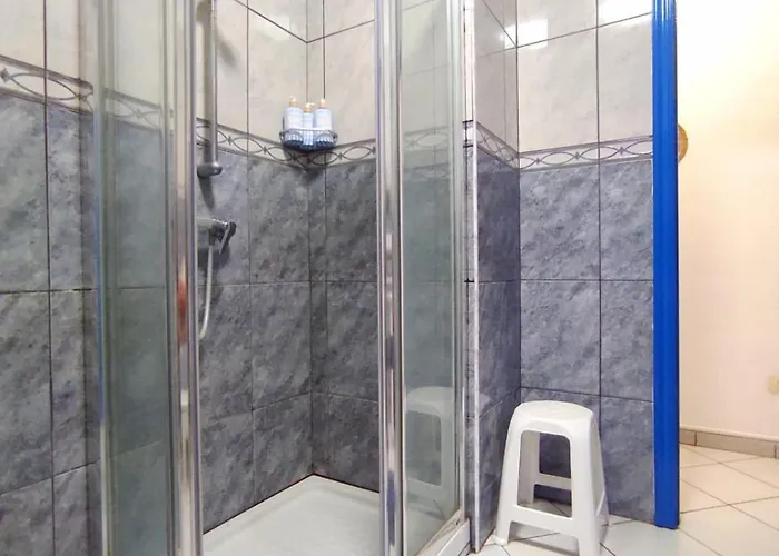 Oasis - Gin Tonic Апартаменти